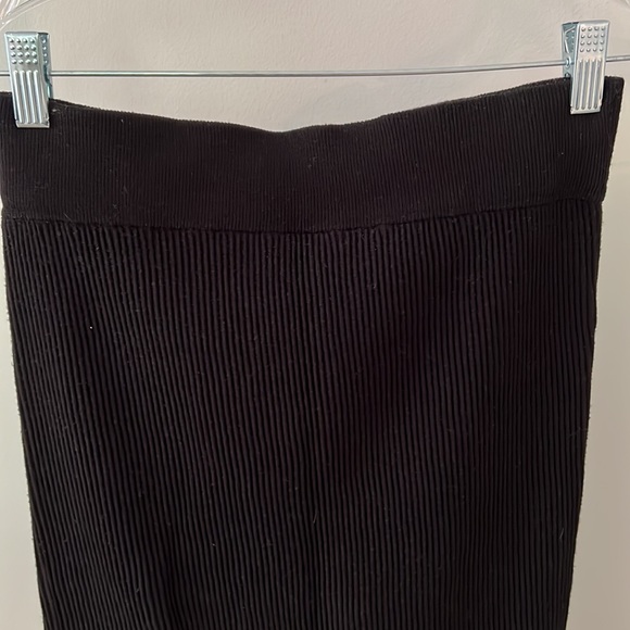 Club Monaco sweater skirt - Picture 2 of 2